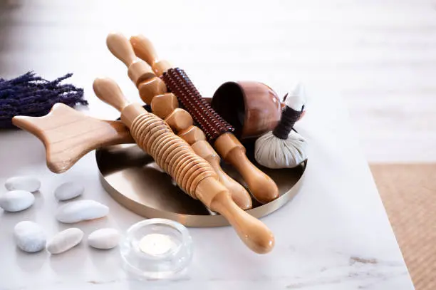 Instruments madérothérapie en bois pour massage bien-être Emmabella